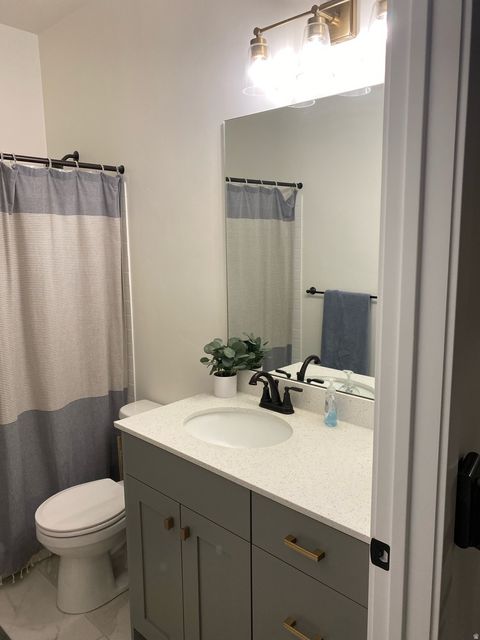 Tiny photo for 5028 W DAYBREAK PKWY, South Jordan, UT 84009 (MLS # 2140177)