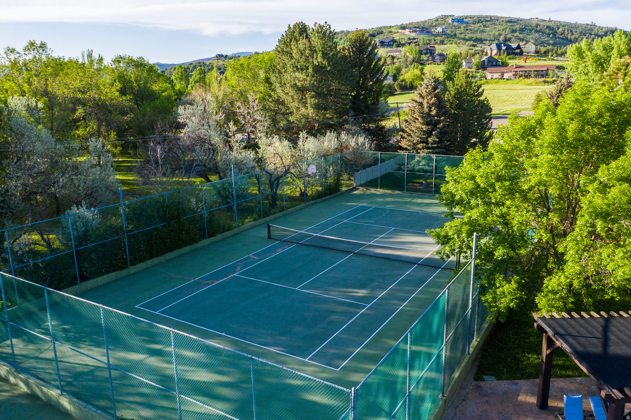 LAKESIDE VILLAGE - Residential