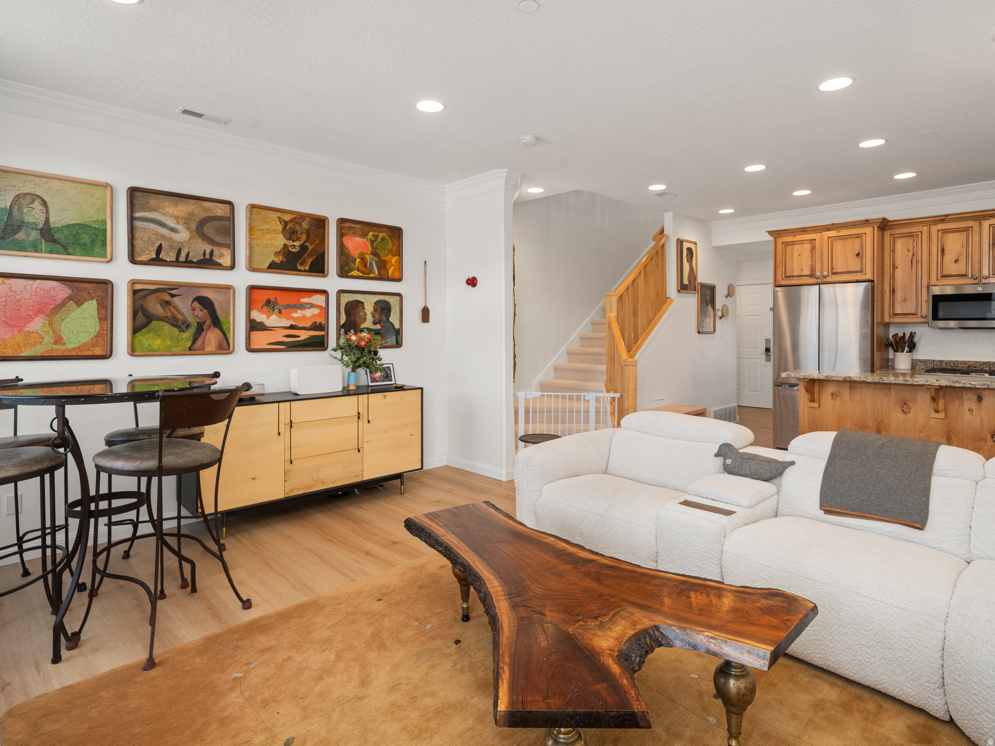 LAKESIDE VILLAGE - Residential