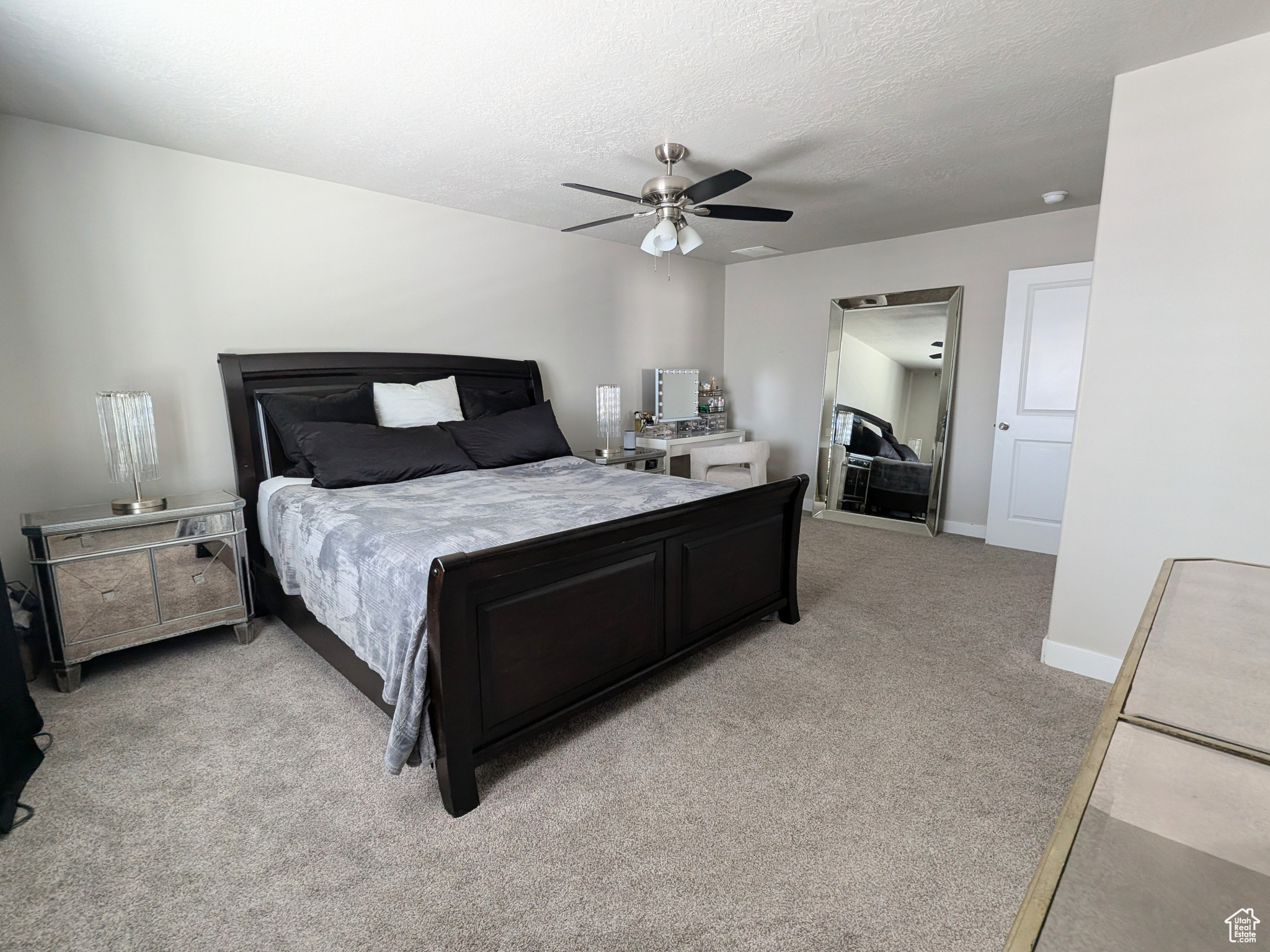 BELMONT - Residential