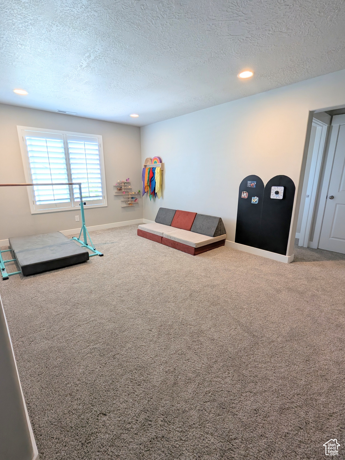 BELMONT - Residential