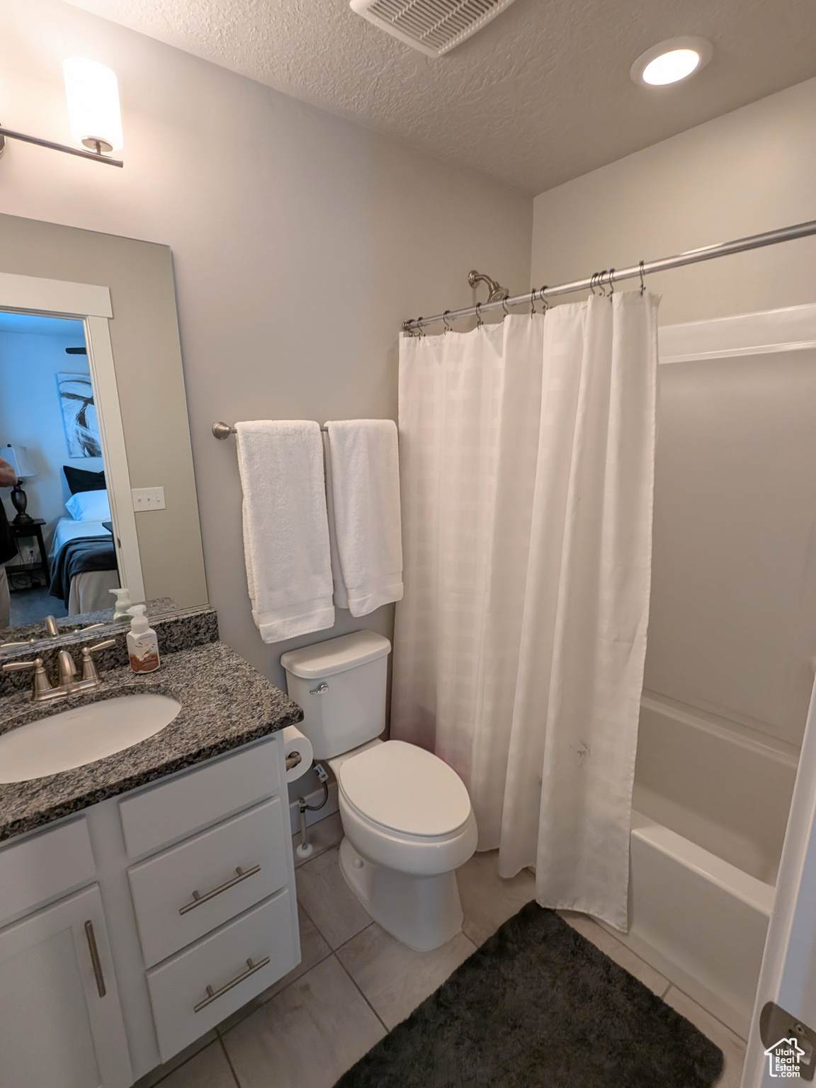 BELMONT - Residential