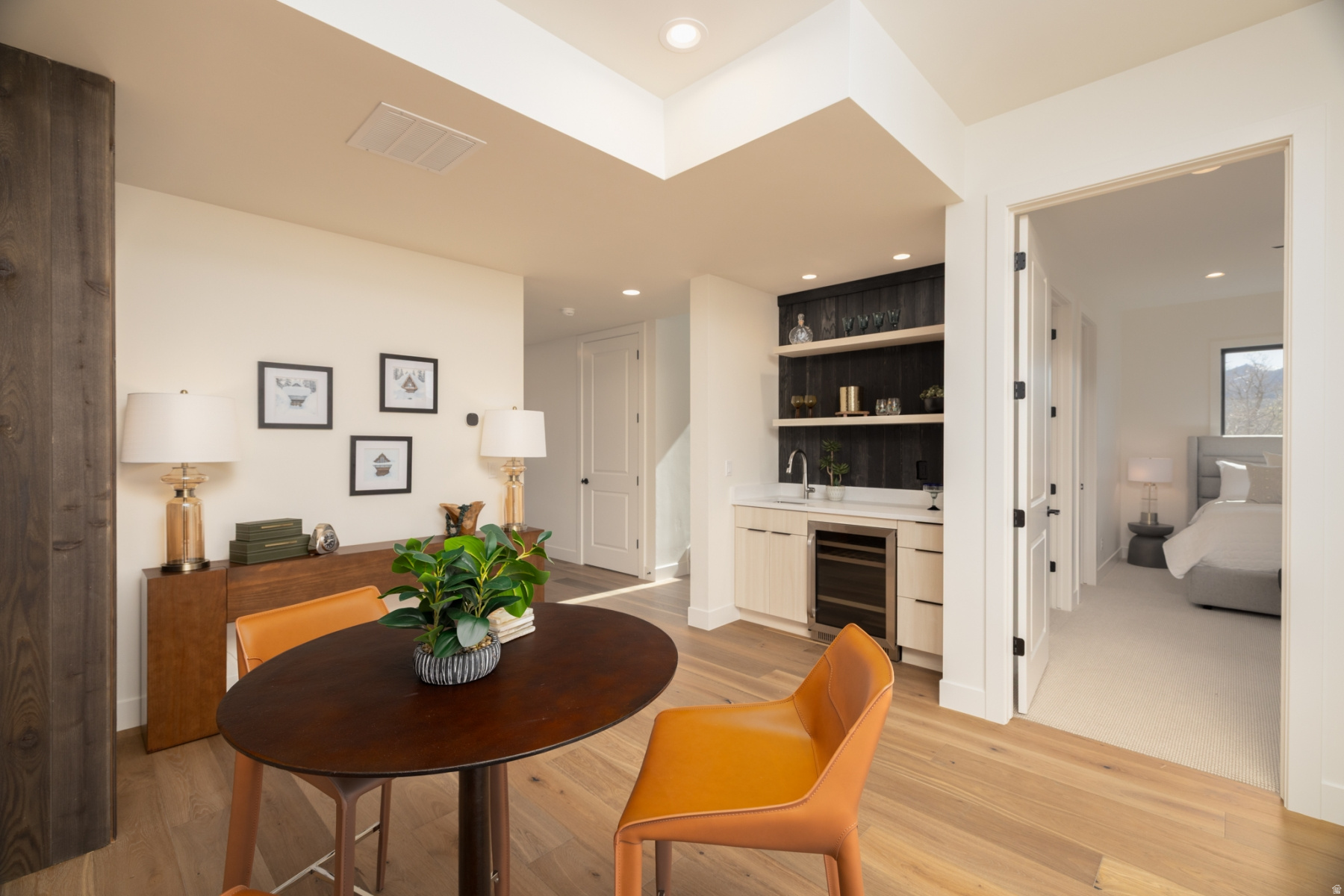 HIDEOUT CANYON - Residential