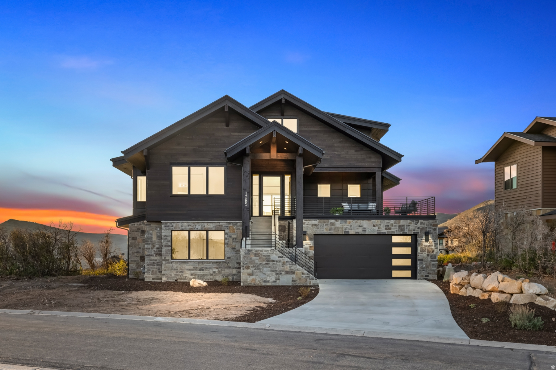 HIDEOUT CANYON - Residential