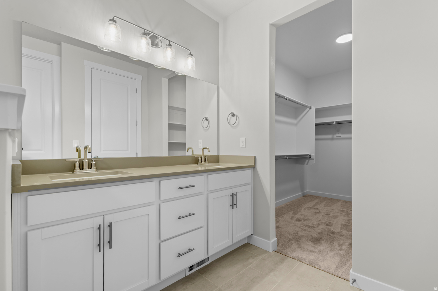 HOLBROOK FARMS 322` - Residential