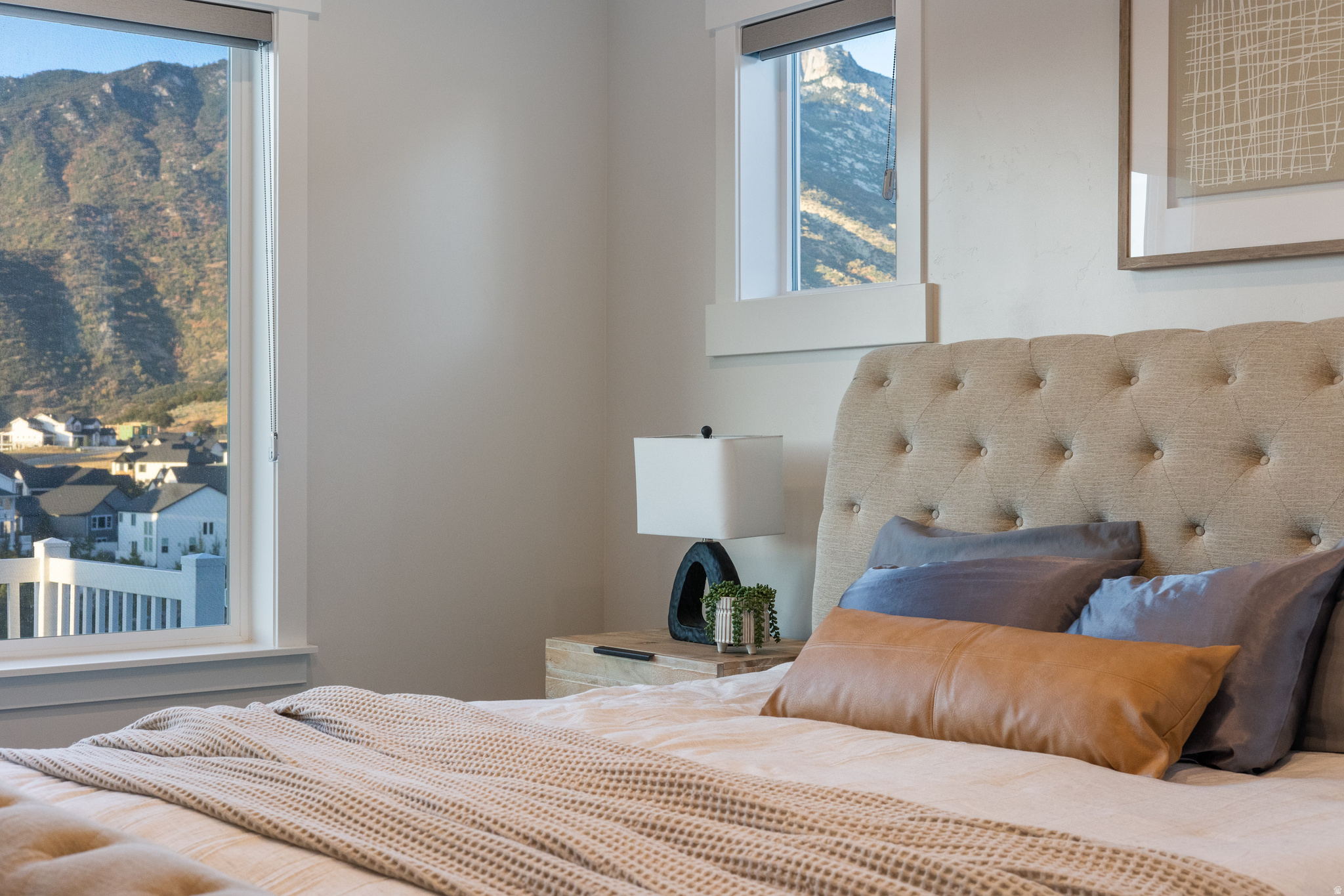 HIDDEN CANYON - Residential