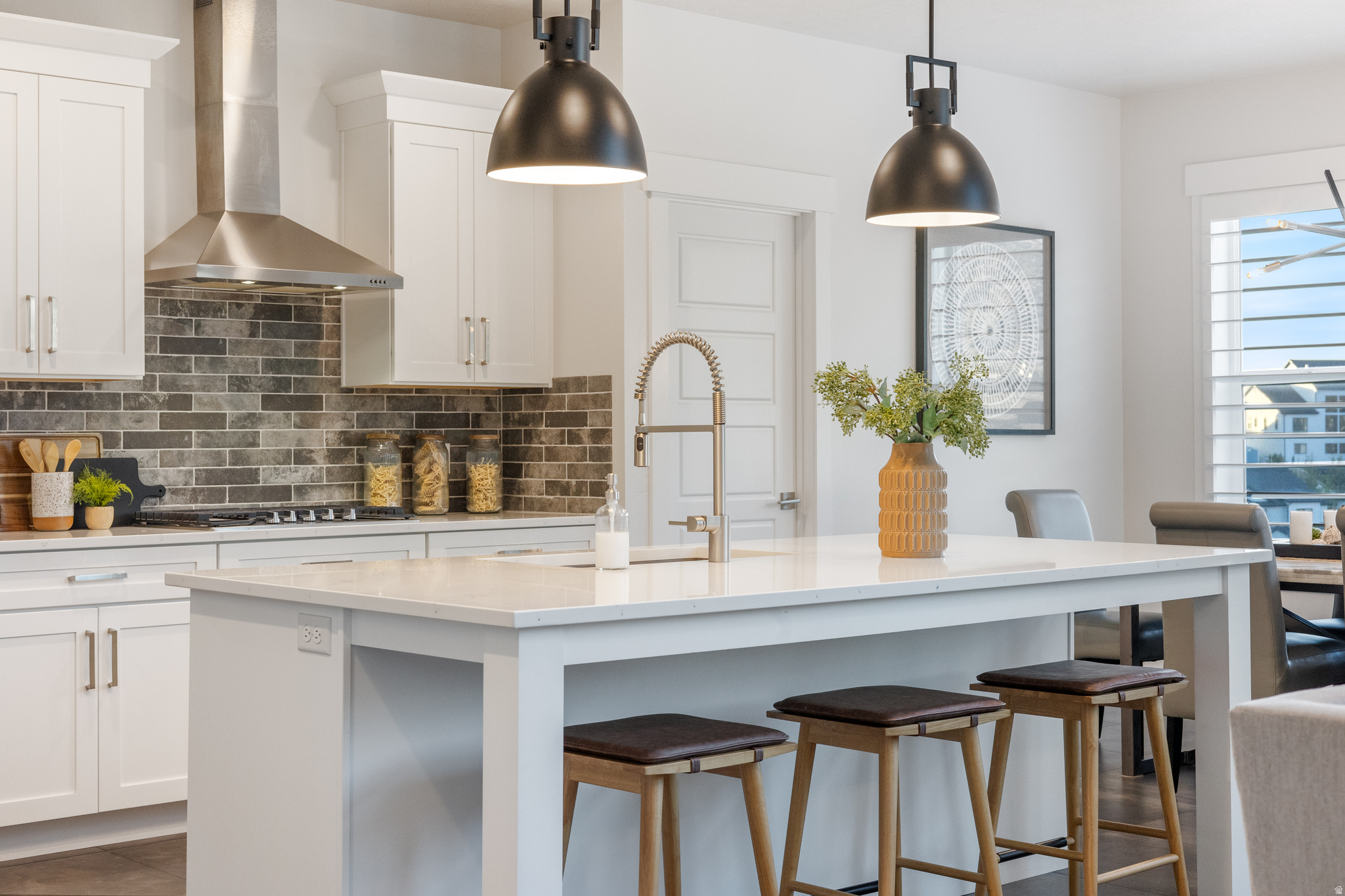 HIDDEN CANYON - Residential