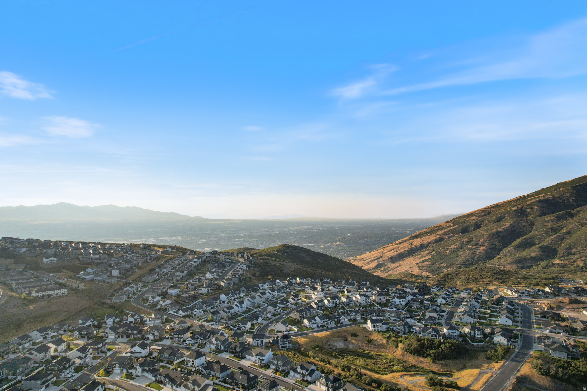 HIDDEN CANYON - Residential