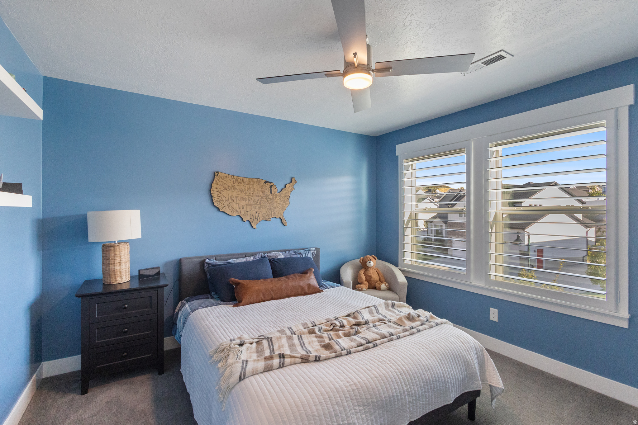 HIDDEN CANYON - Residential