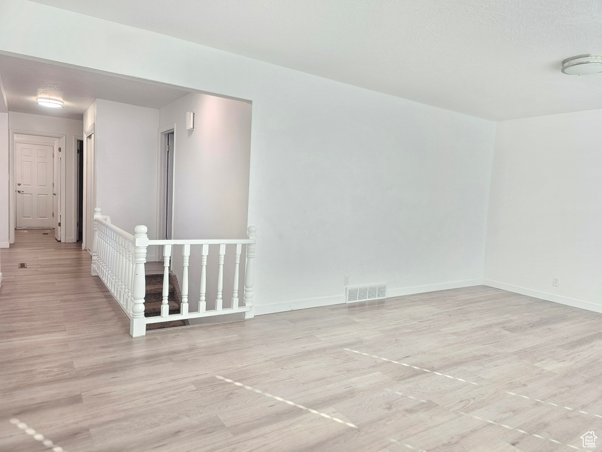 MOUNTAIN GREEN - Residential