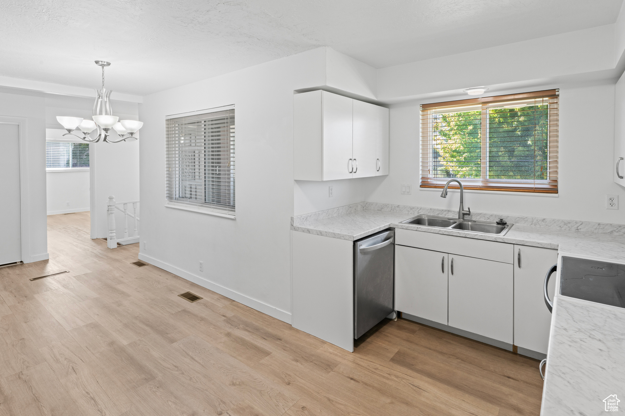 MOUNTAIN GREEN - Residential