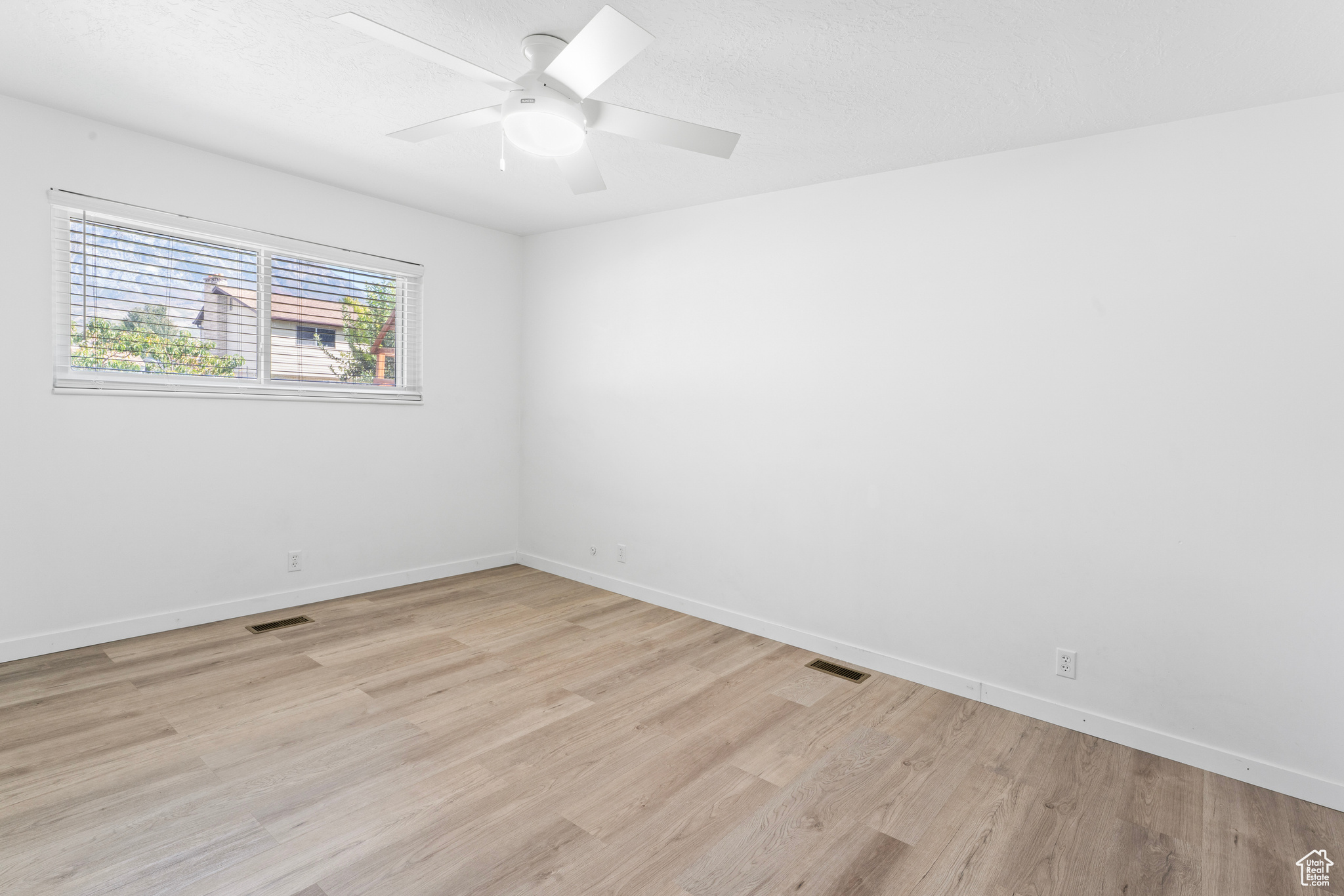 MOUNTAIN GREEN - Residential