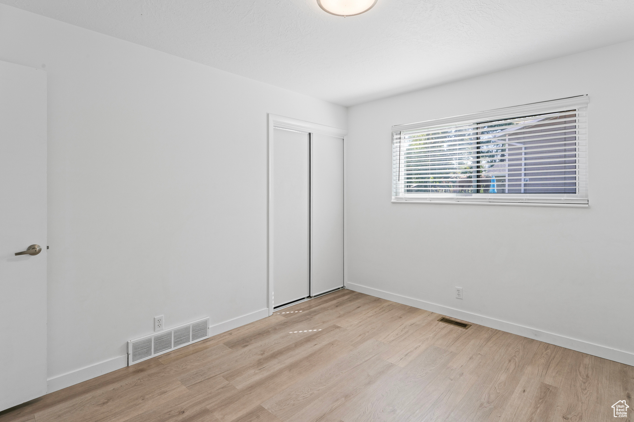 MOUNTAIN GREEN - Residential