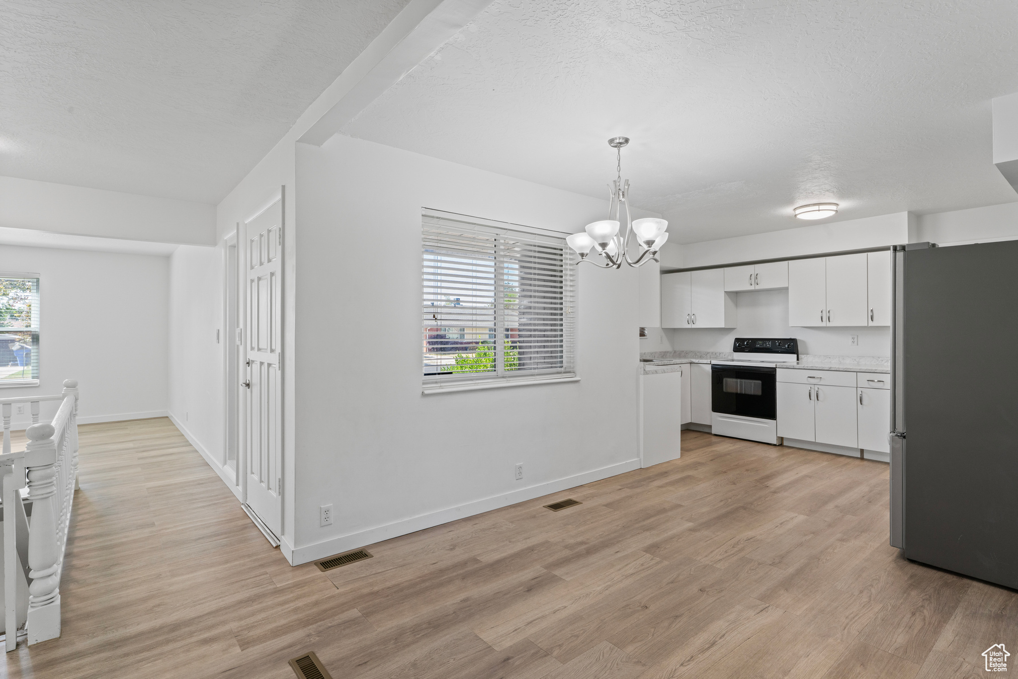 MOUNTAIN GREEN - Residential