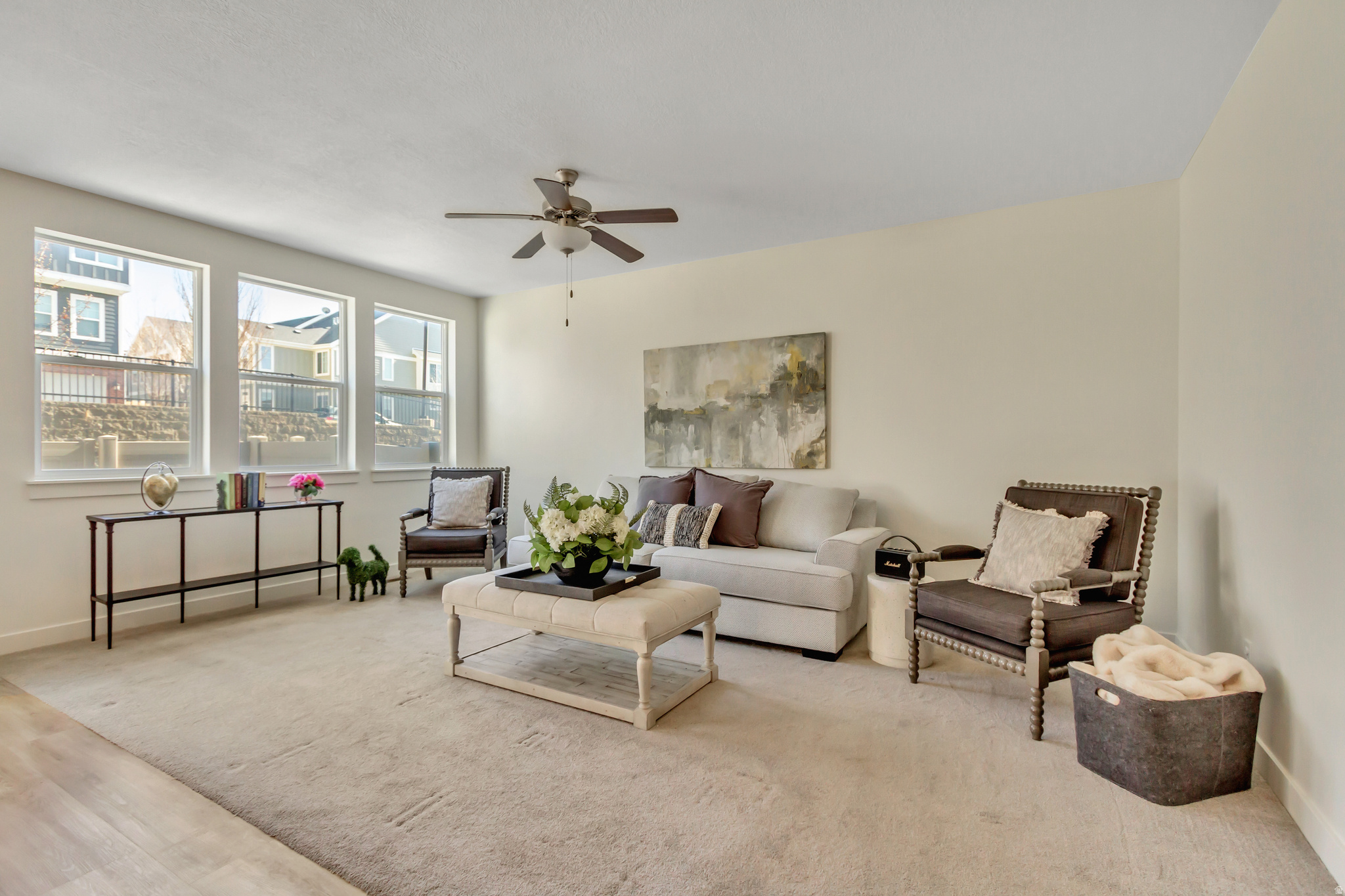 CRESTHAVEN VILLAGE T - Residential