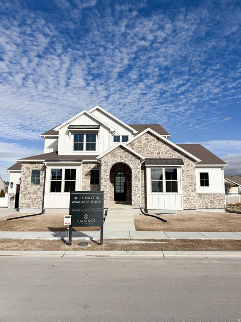 Photo of 71 E POWELL ST #106, Vineyard, UT 84059 (MLS # 2129836)