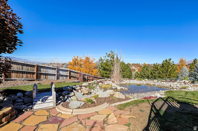 DIMPLE DELL RANCHETTES - Residential