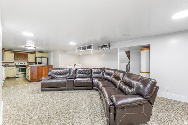 DIMPLE DELL RANCHETTES - Residential