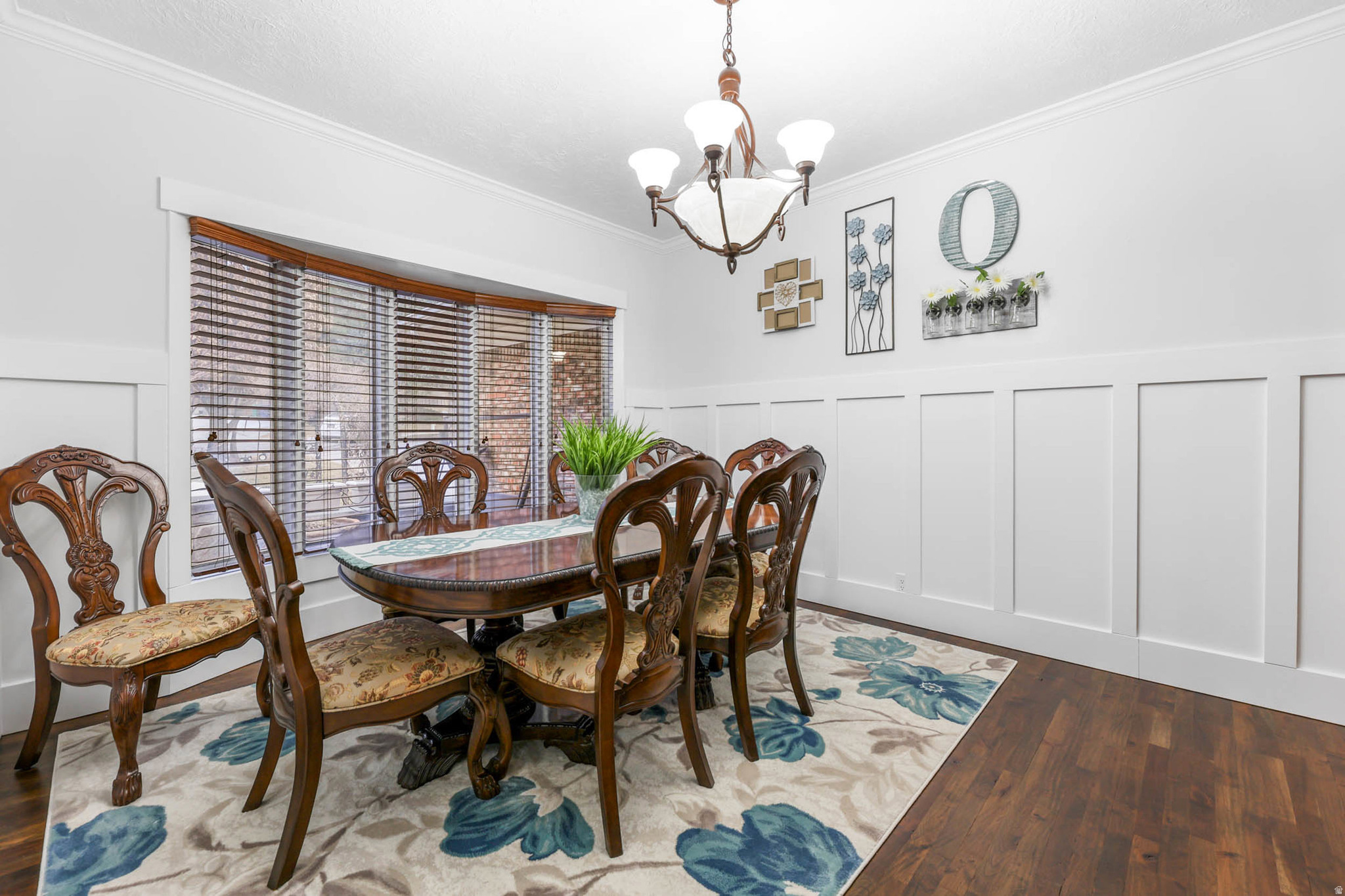 DIMPLE DELL RANCHETTES - Residential