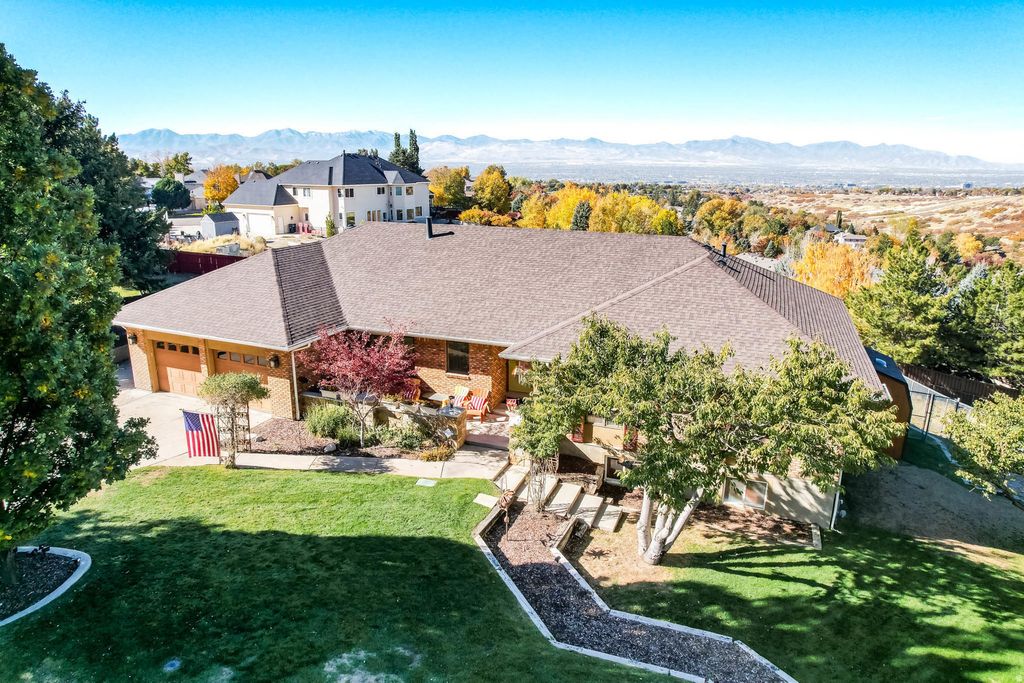 Photo of 2342 E CHARROS RD, Sandy, UT 84092 (MLS # 2155507)