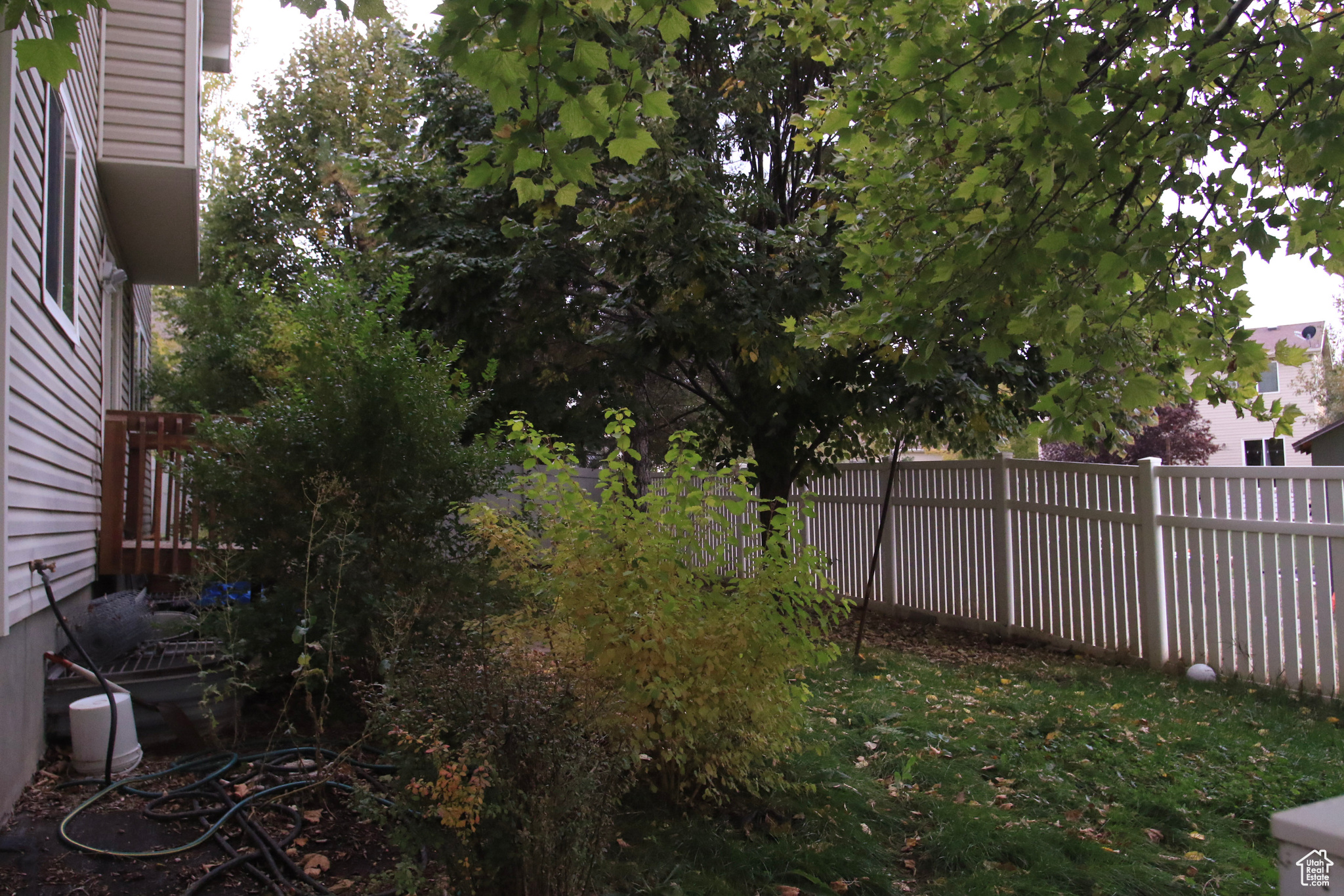 COUNTRY CROSSING NEI - Residential