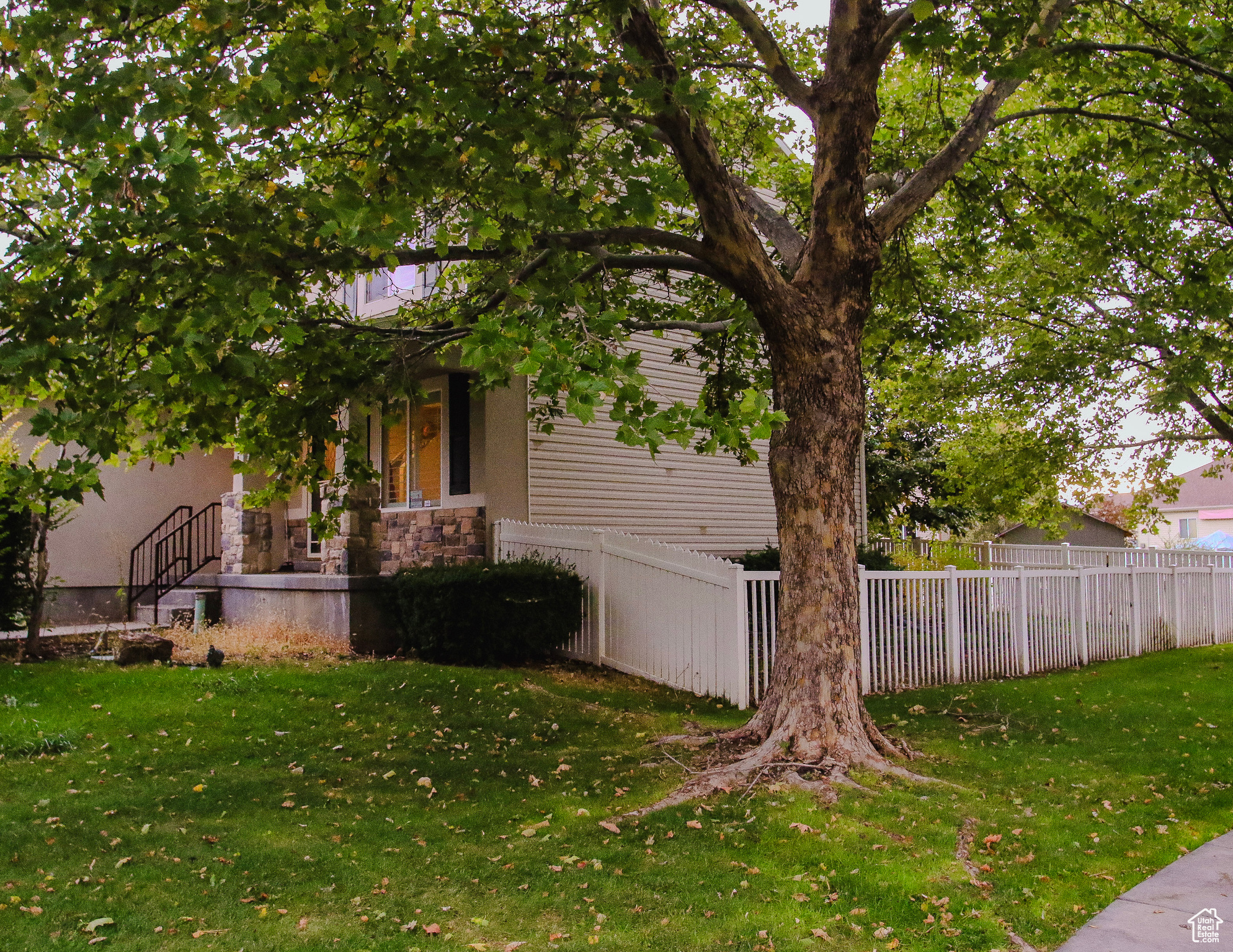 COUNTRY CROSSING NEI - Residential