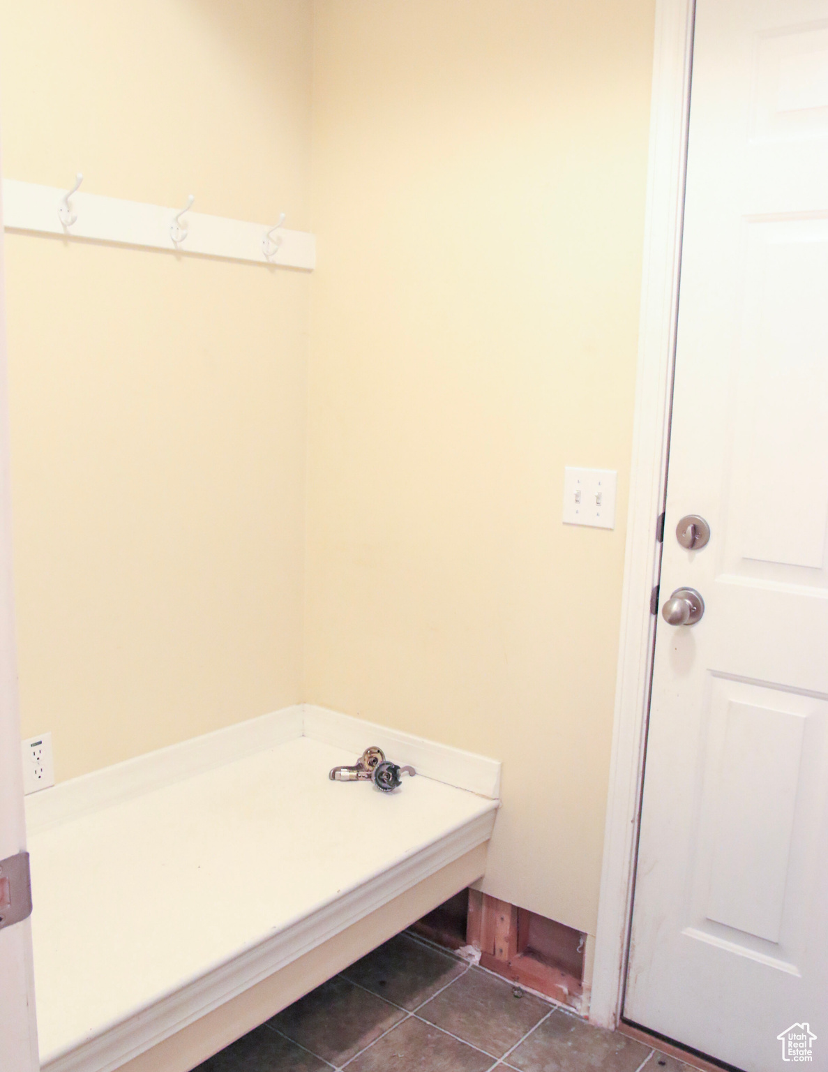 COUNTRY CROSSING NEI - Residential