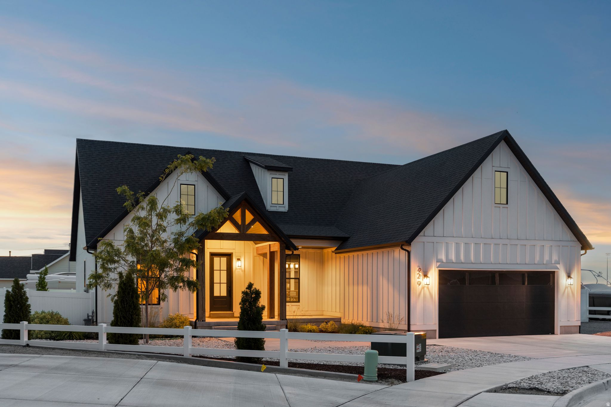 SUNNYSIDE ESTATES - Residential
