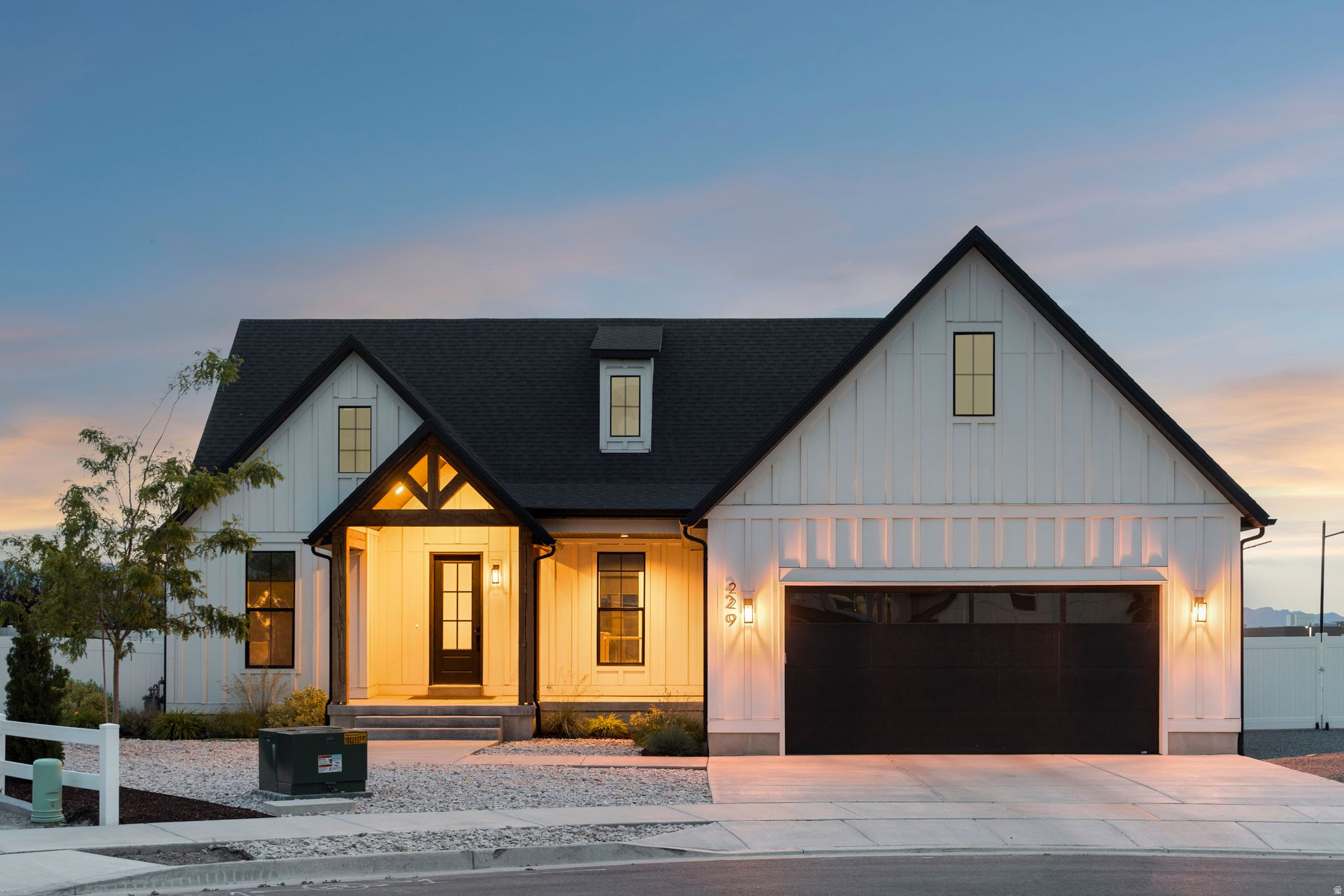 SUNNYSIDE ESTATES - Residential