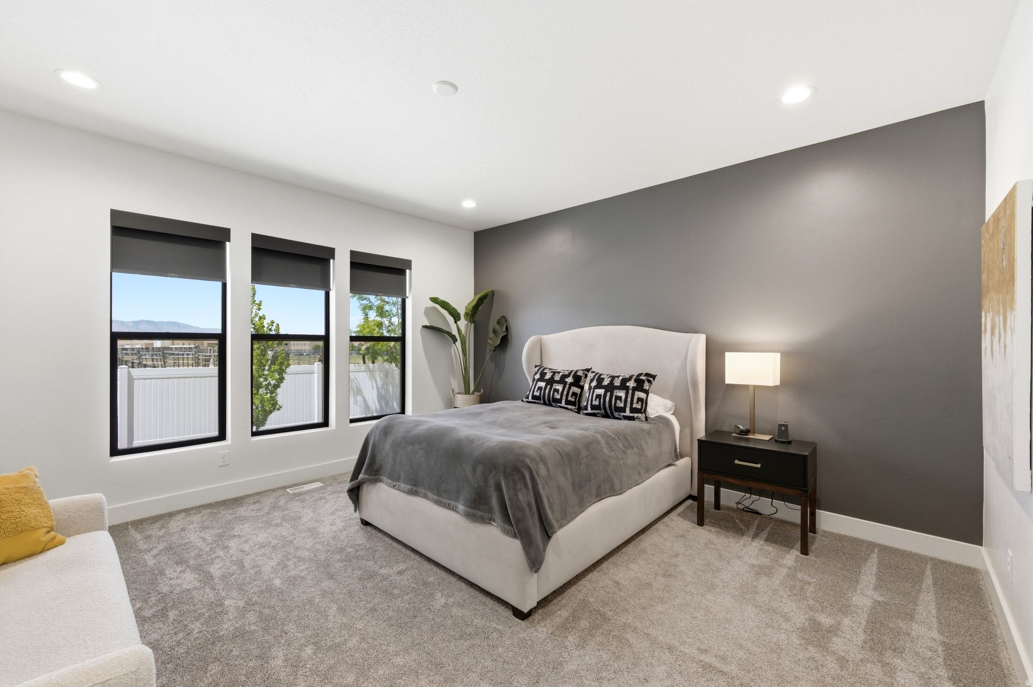 SUNNYSIDE ESTATES - Residential