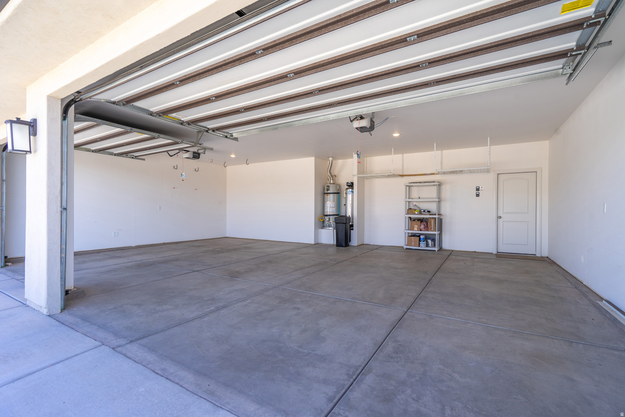 DESERT VISTA AT DESERT CANYONS PH 1 - Residential Lease