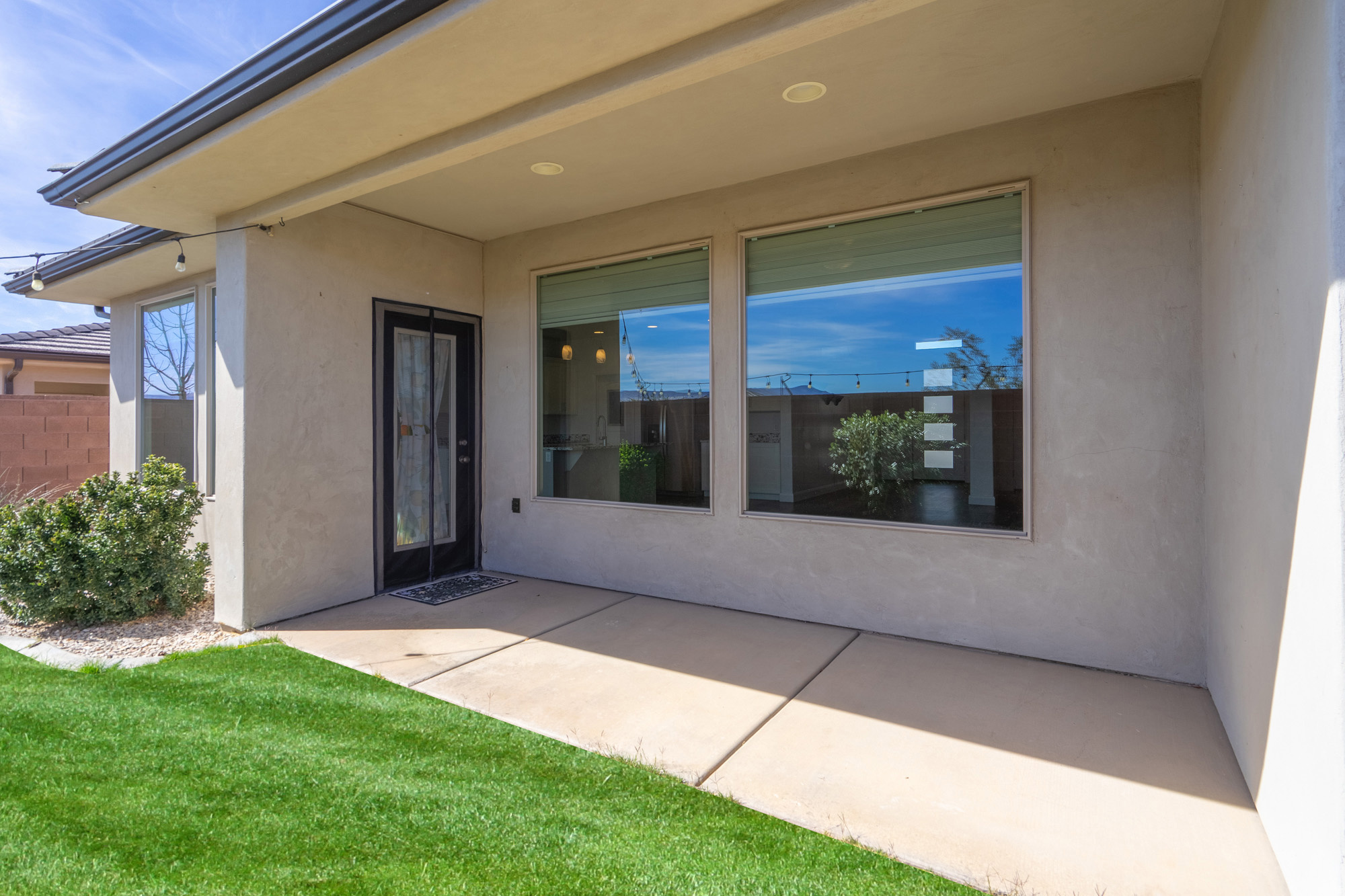 DESERT VISTA AT DESERT CANYONS PH 1 - Residential Lease