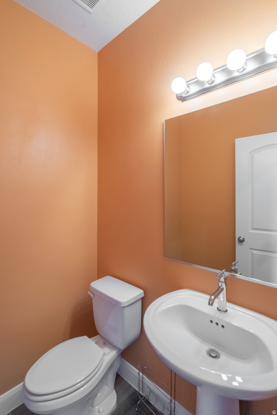 DESERT VISTA AT DESERT CANYONS PH 1 - Residential Lease