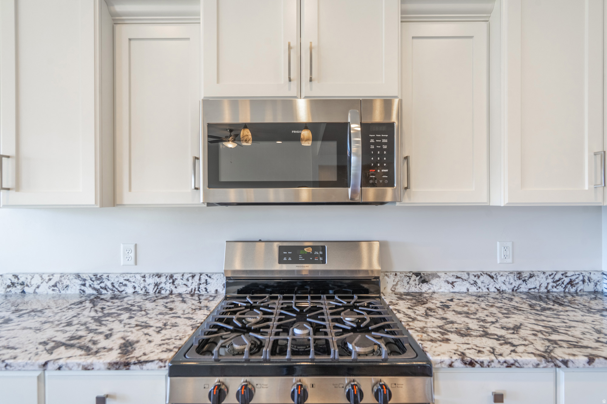 DESERT VISTA AT DESERT CANYONS PH 1 - Residential Lease