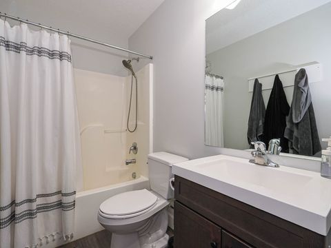 Tiny photo for 3928 N DAVENCOURT LOOP, Lehi, UT 84048 (MLS # 2128034)