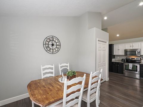 Tiny photo for 3928 N DAVENCOURT LOOP, Lehi, UT 84048 (MLS # 2128034)