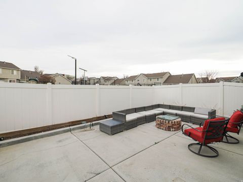 Tiny photo for 3928 N DAVENCOURT LOOP, Lehi, UT 84048 (MLS # 2128034)