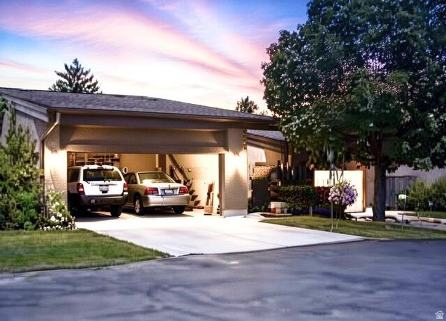 Beautiful golf course view. Private street, quiet location. Open vaulted ceilings, Main floor living, Master suite with jacuzzi tub & tile shower. Storage space, close to BYU. WILL GO FAST!!