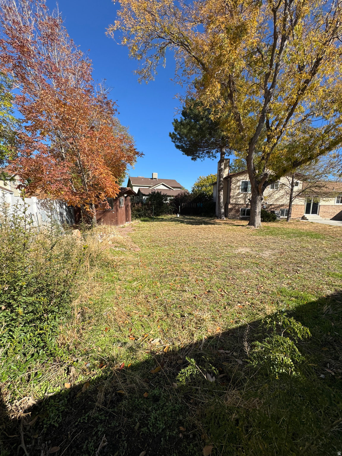 KNOLLWOOD - Residential