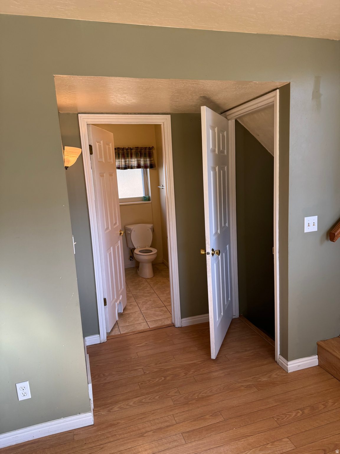 KNOLLWOOD - Residential