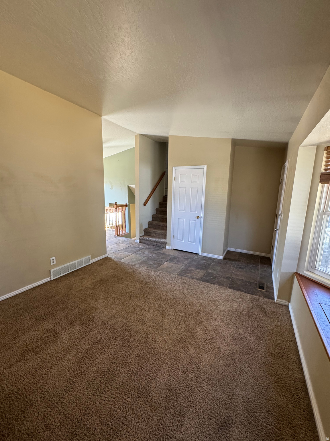 KNOLLWOOD - Residential