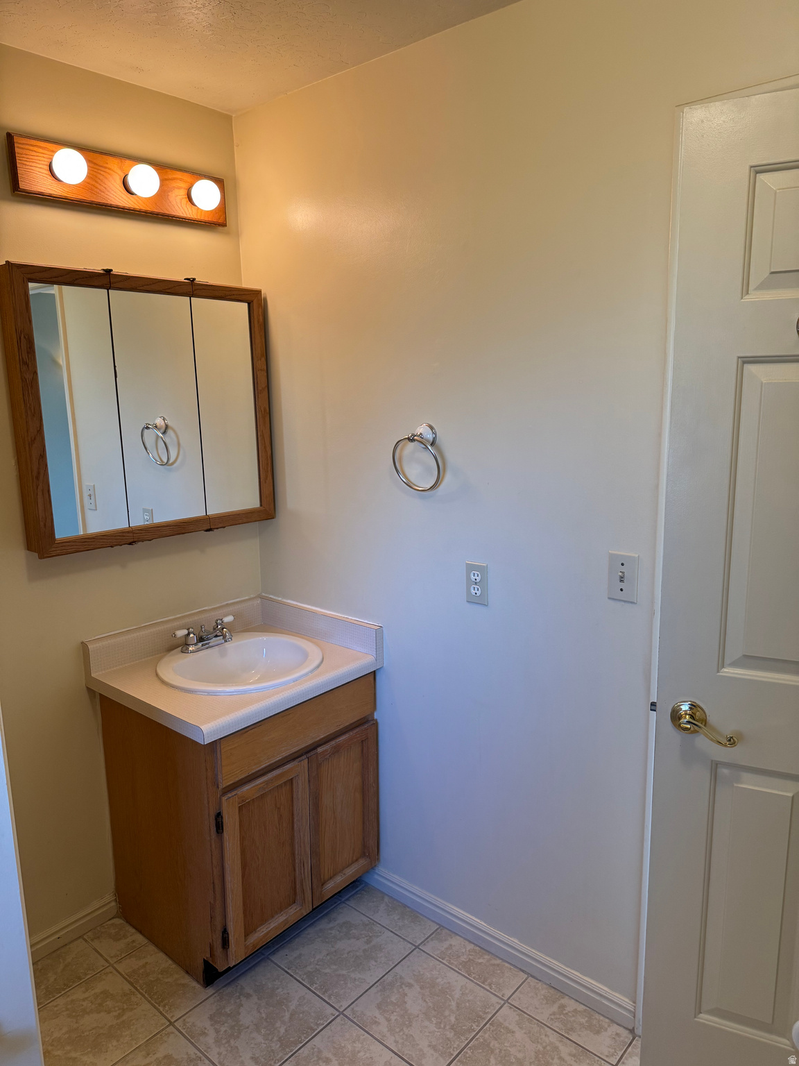 KNOLLWOOD - Residential