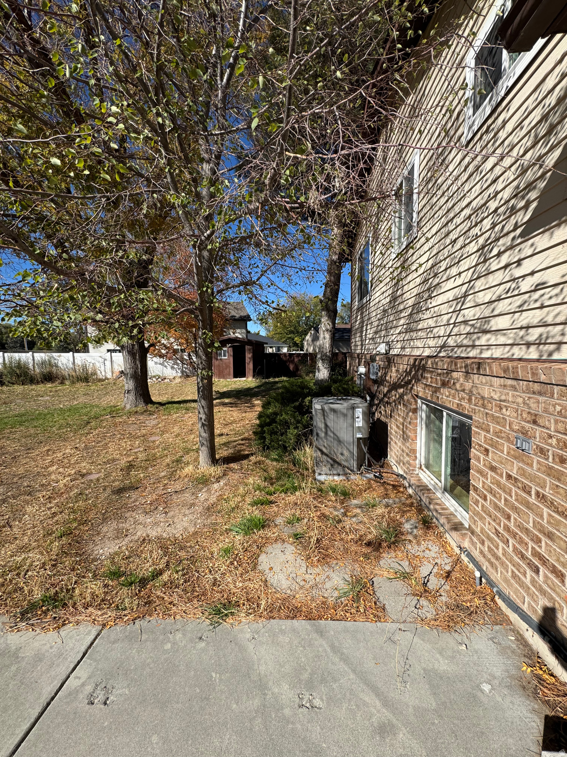 KNOLLWOOD - Residential