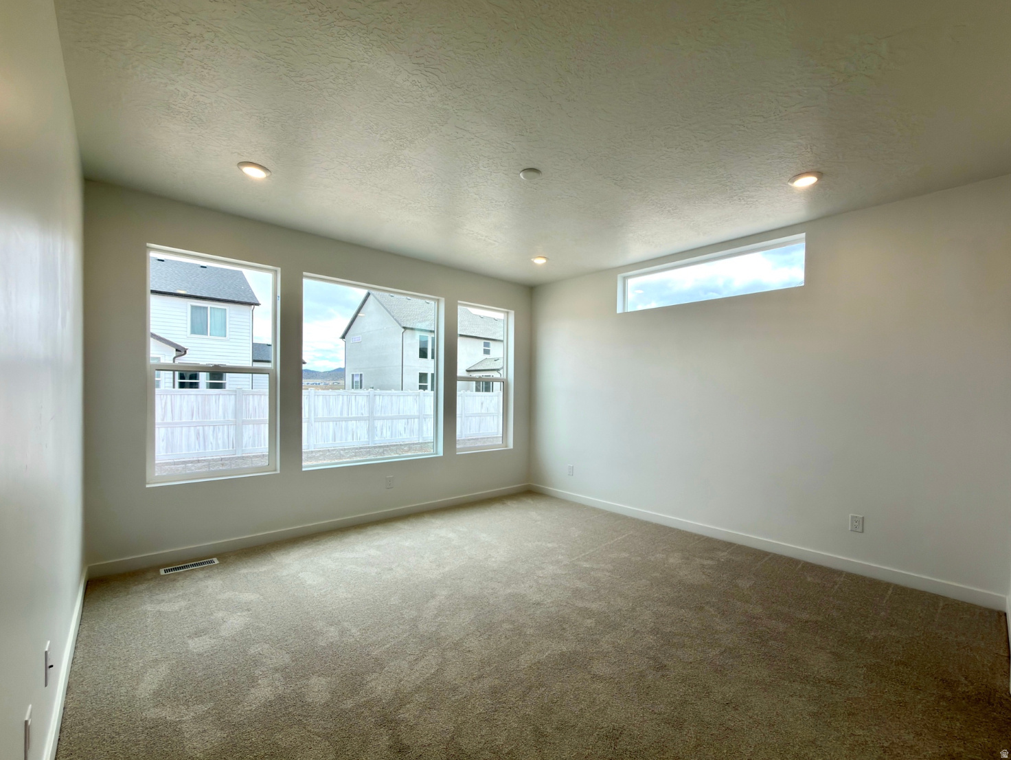 FIREFLY - Residential