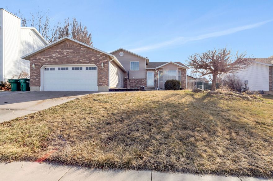 Featuring 4 bedrooms, 3 bathrooms, 2 car garage and New Roof (2021). This home is a prime example of sweat equity, (Cosmetic repairs needed... Carpet, Patch/Paint, and a small bit of drywall). This home is NOT A SHORT SALE.