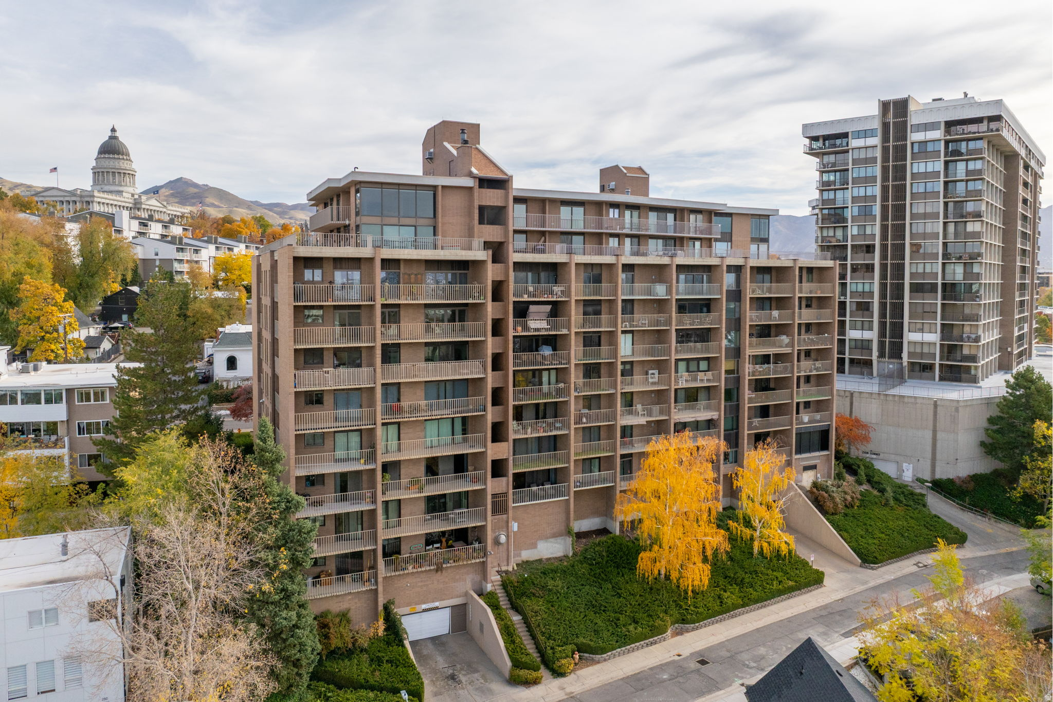 TREVI TOWERS - Residential