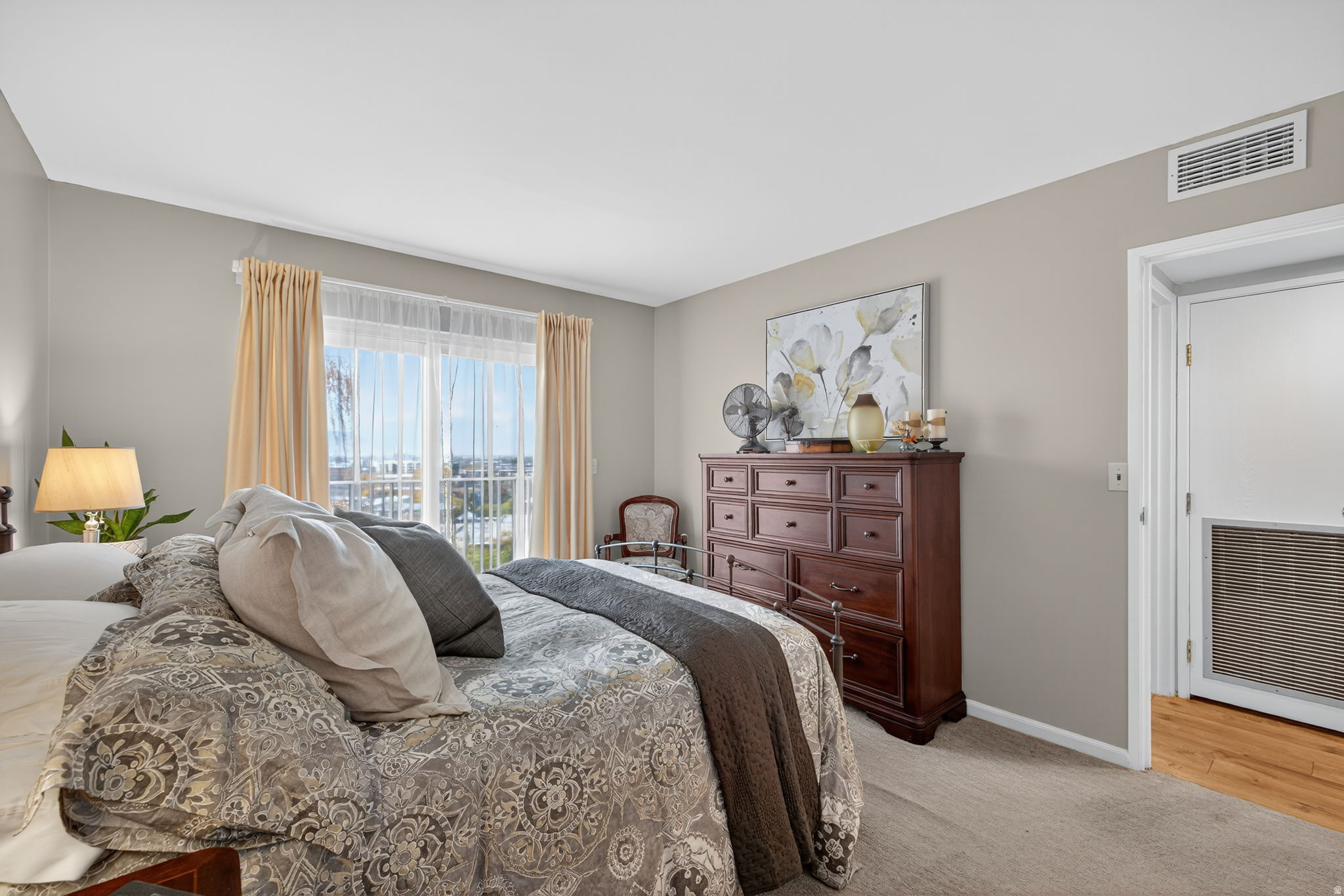 TREVI TOWERS - Residential