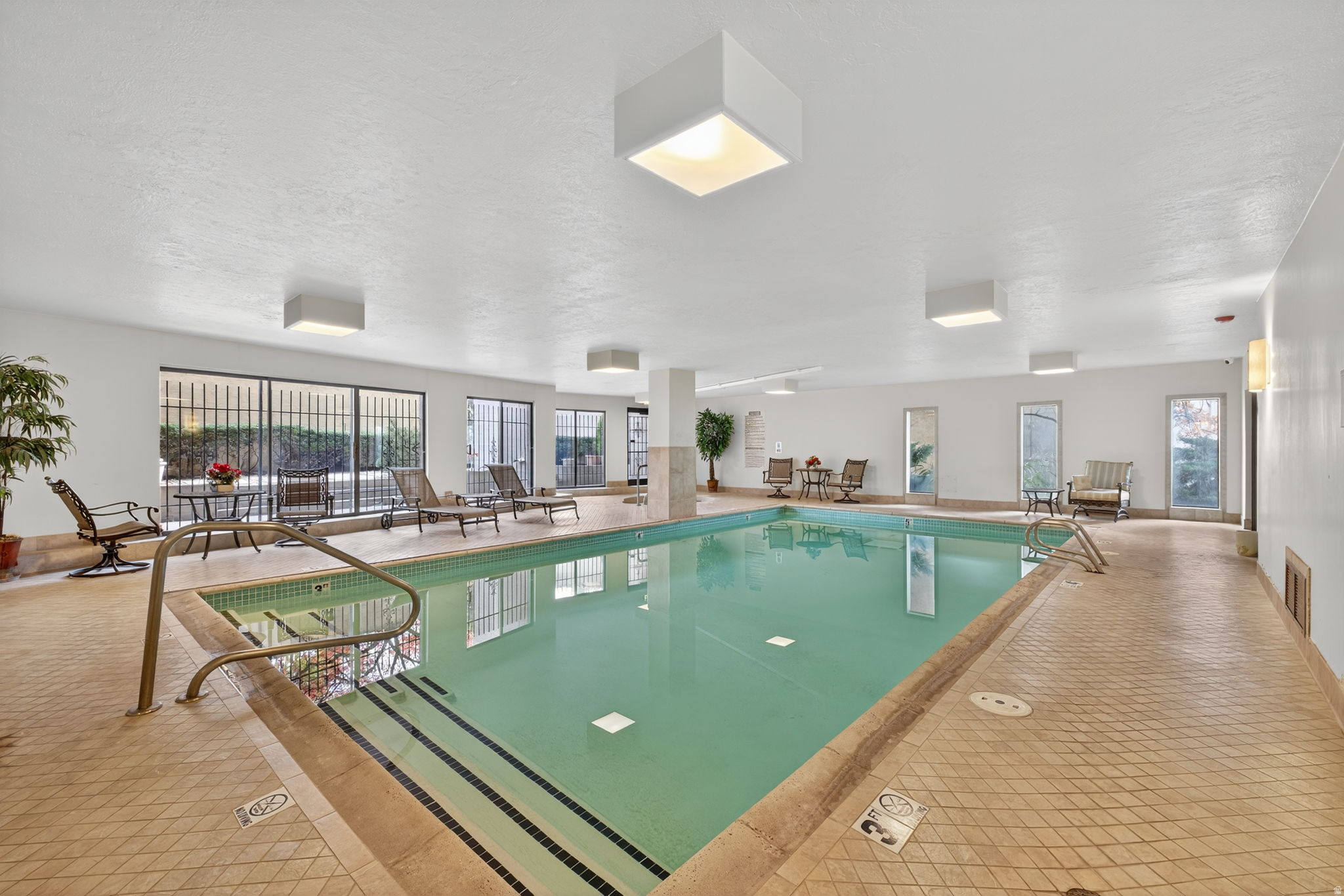 TREVI TOWERS - Residential