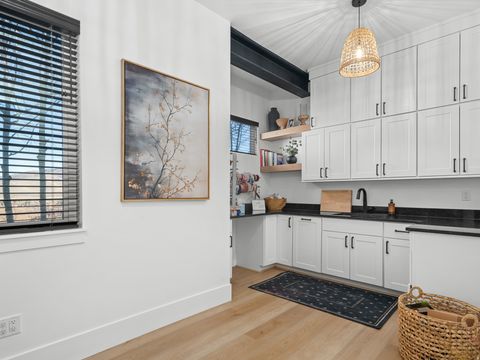 Tiny photo for 6861 E SUMMIT PEAK CIR, Huntsville, UT 84317 (MLS # 2146848)