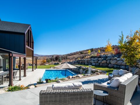 Tiny photo for 6861 E SUMMIT PEAK CIR, Huntsville, UT 84317 (MLS # 2146848)